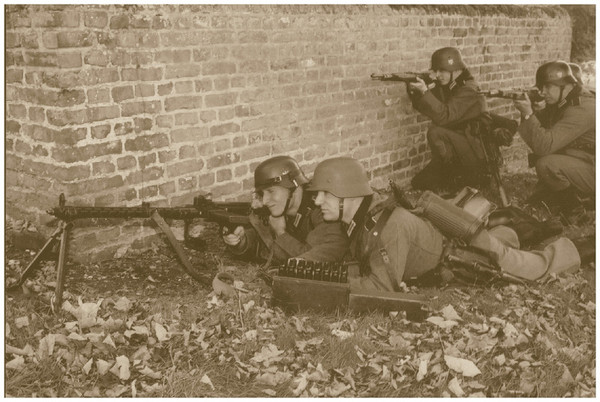 mg13bren2et1.jpg