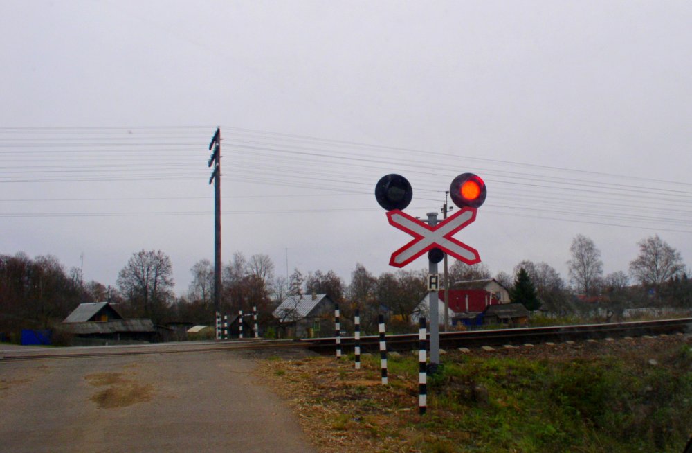 Мимо 001.jpg