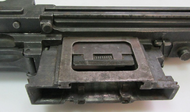 mo0107_3.jpg