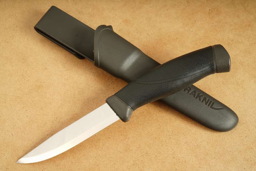 mo13165-morakniv-companion-antracite-mora-messer-01-big.jpg