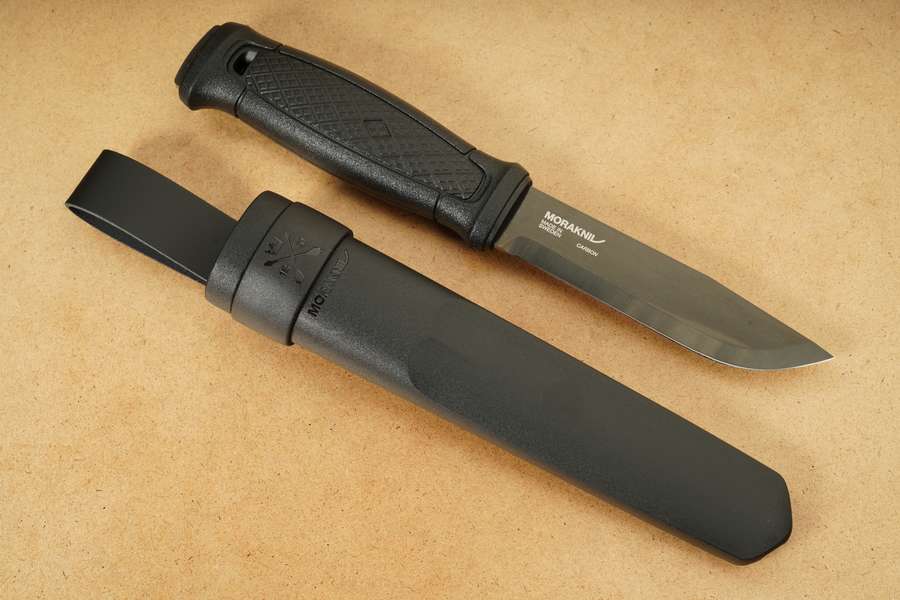 mo13716-morakniv-garberg-black-carbon-multi-mount-mora-messer-full-tang-3_2-mm-klinge-02-big (1).jpg