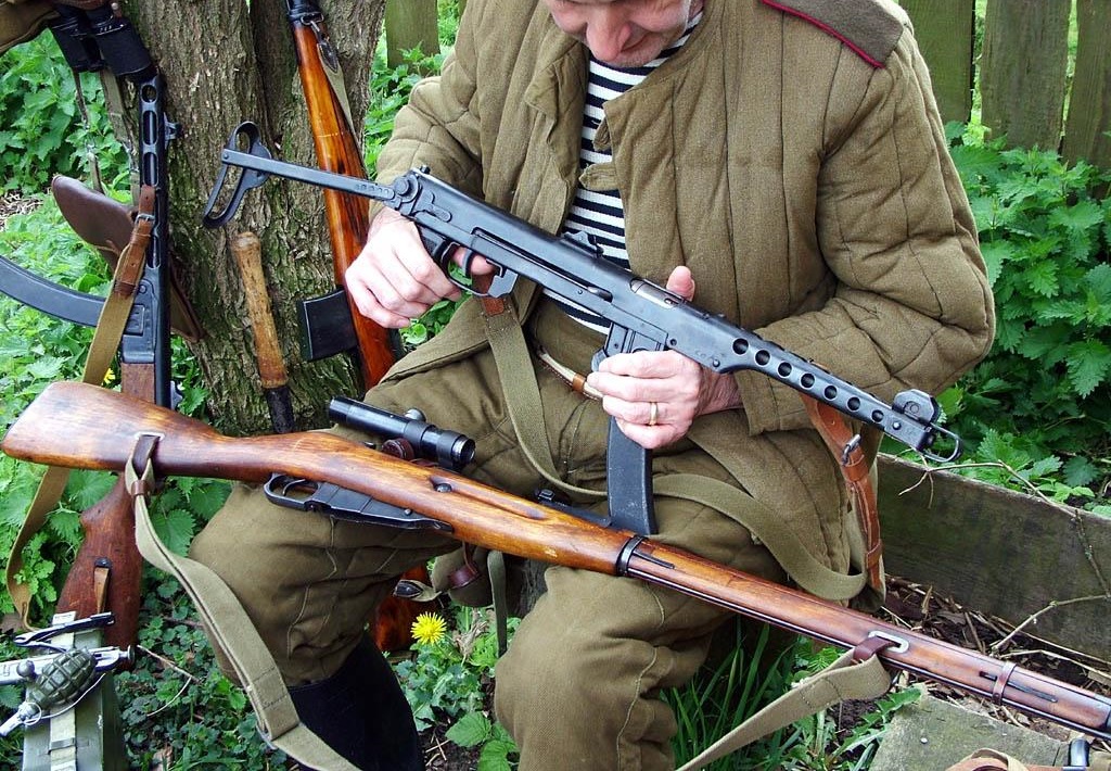 MUR_russian_weapons.jpg