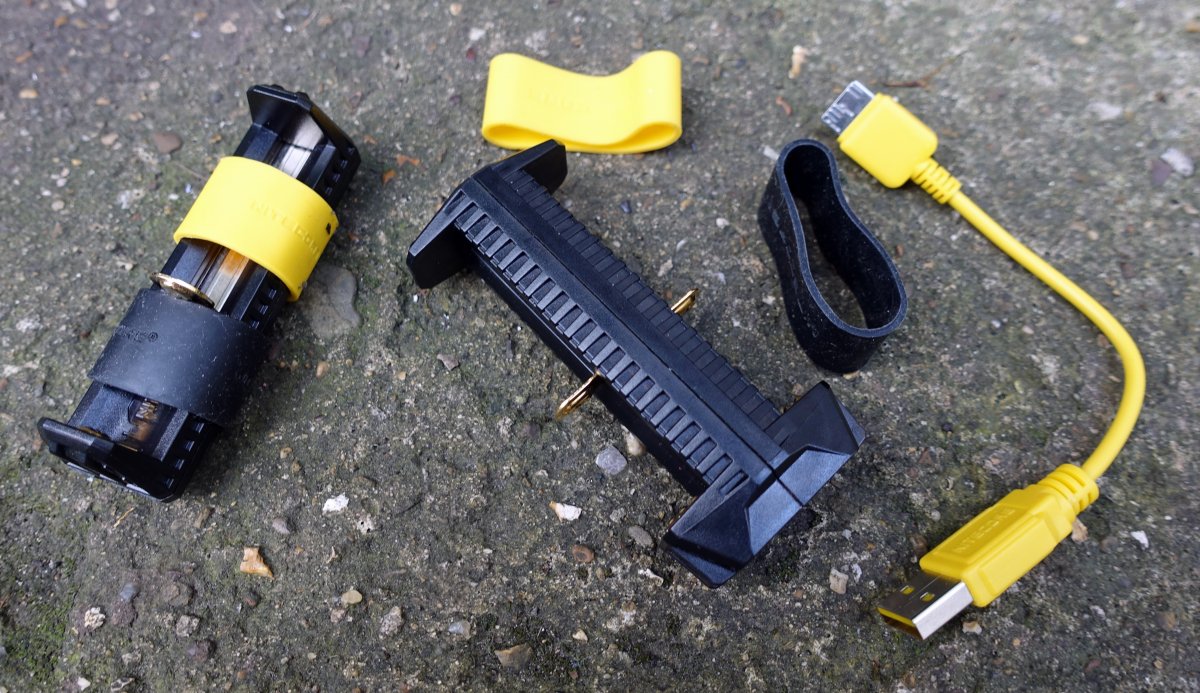 nitecore-f1-and-f2-power-.jpg