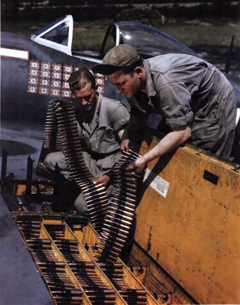 P-47D-25 Thunderbolt 42-26418, HV – A, Lt Col Francis Gabreski.jpg