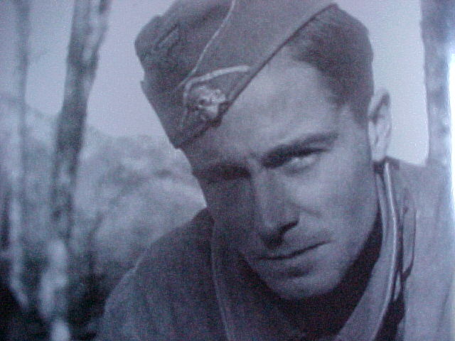 Peiper_in_Italy_during_the_hunt_autumn_1943_zps364a121b.jpg