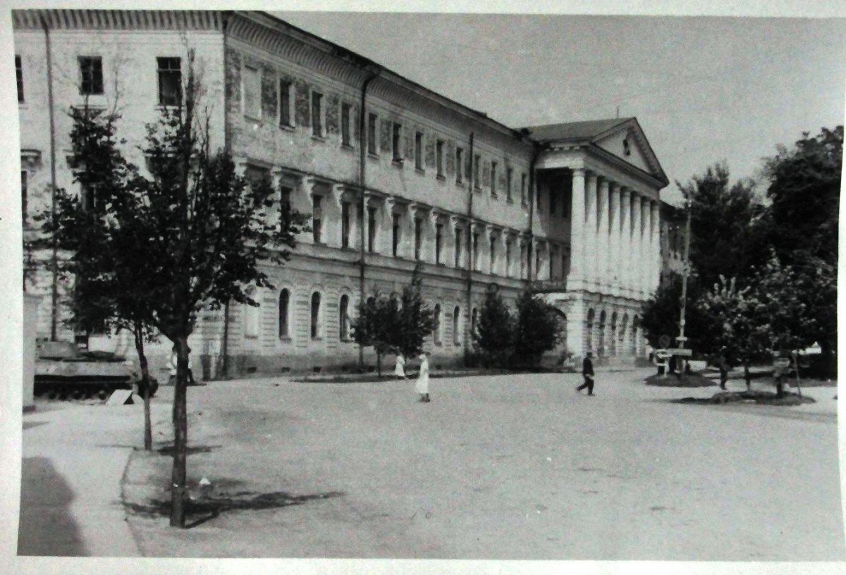 Poltawa Krankensammelstelle Mai 1942.jpg