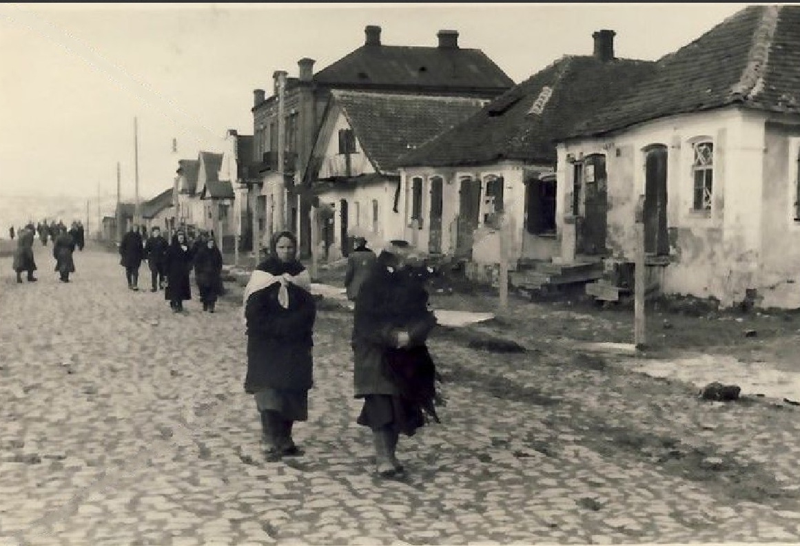 Проскуров Улица  (из альбома сотрудника Feldkommandantur 183) 1941-1943 г..jpg