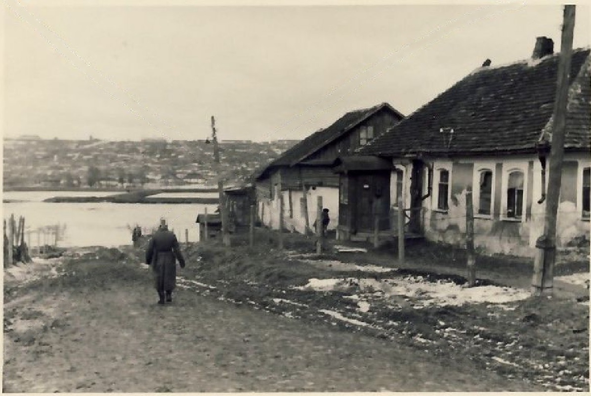 Проскуров Улица  (из альбома сотрудника Feldkommandantur 183) 1941-1943 г.--.jpg