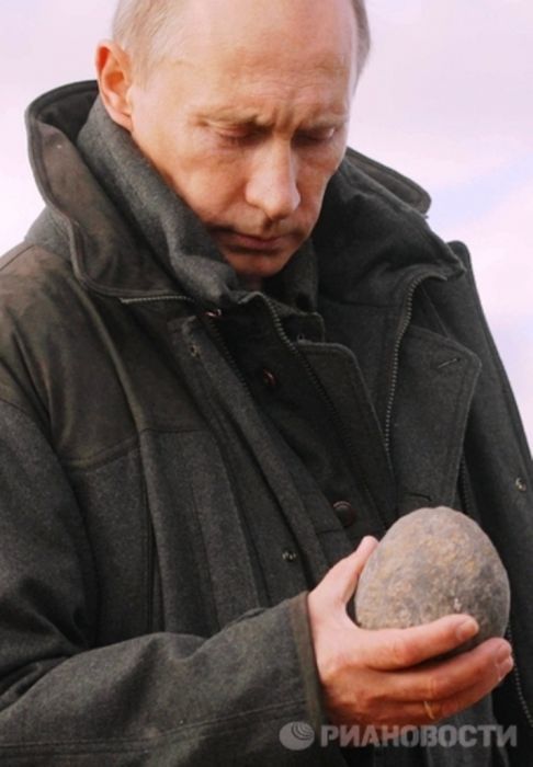 путин-с-яйцом.jpg