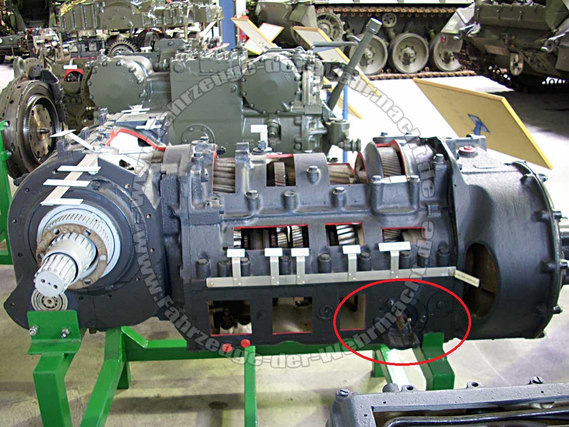 PzKpfw_5_Getriebe_Ko_01-1.jpg