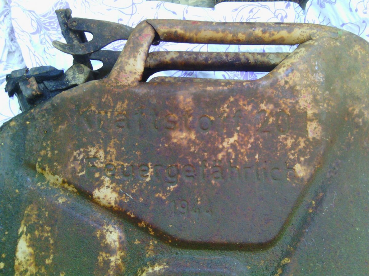 QZ7P_NypSmw.jpg