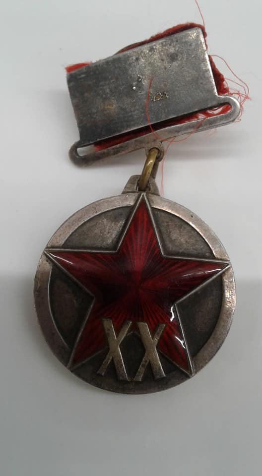 re1.jpg