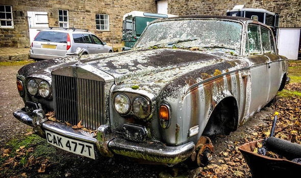 Rolls-Royce-763741 (1).jpg