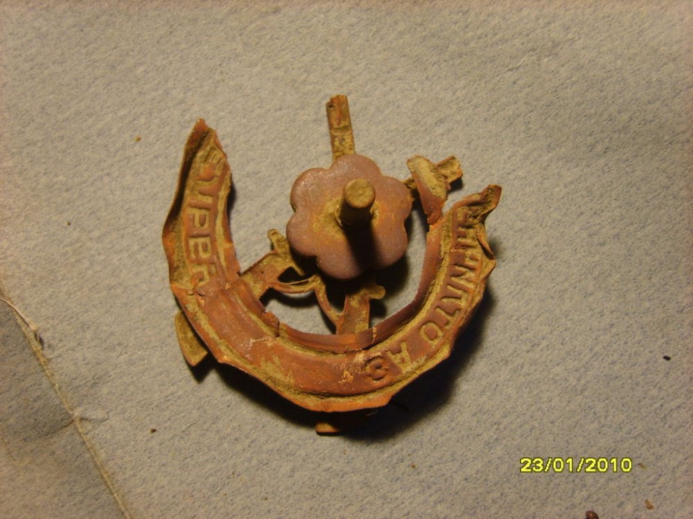 S8300024.JPG