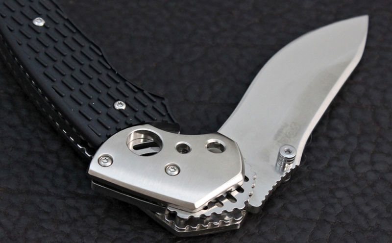 sog_pendulum_japan_folding_knife_2.jpg