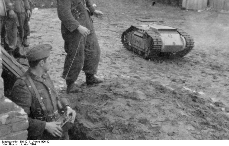 Sprengpanzer__Goliath_.jpg
