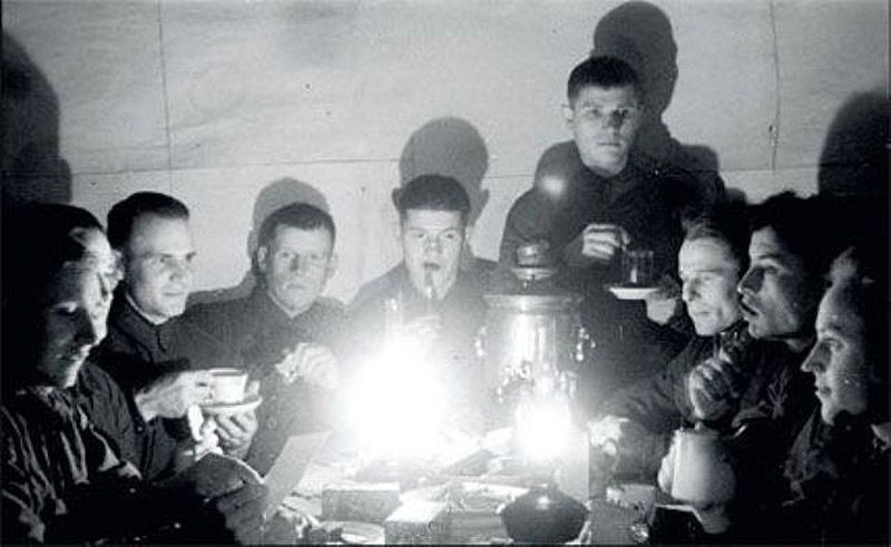 sssr-novyy-eto-interesno-poznavatelno-kartinki_4878988552-cd27c6f98117252fecb81597b50af516.jpg