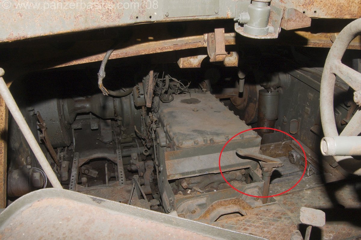 t1_int_driver_0643.jpg