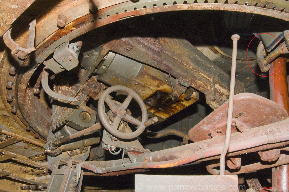 t1_int_gunner_0790.jpg
