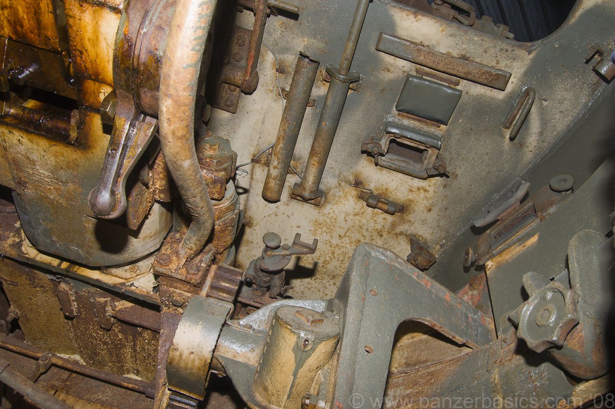 t1_int_loader_1319.jpg