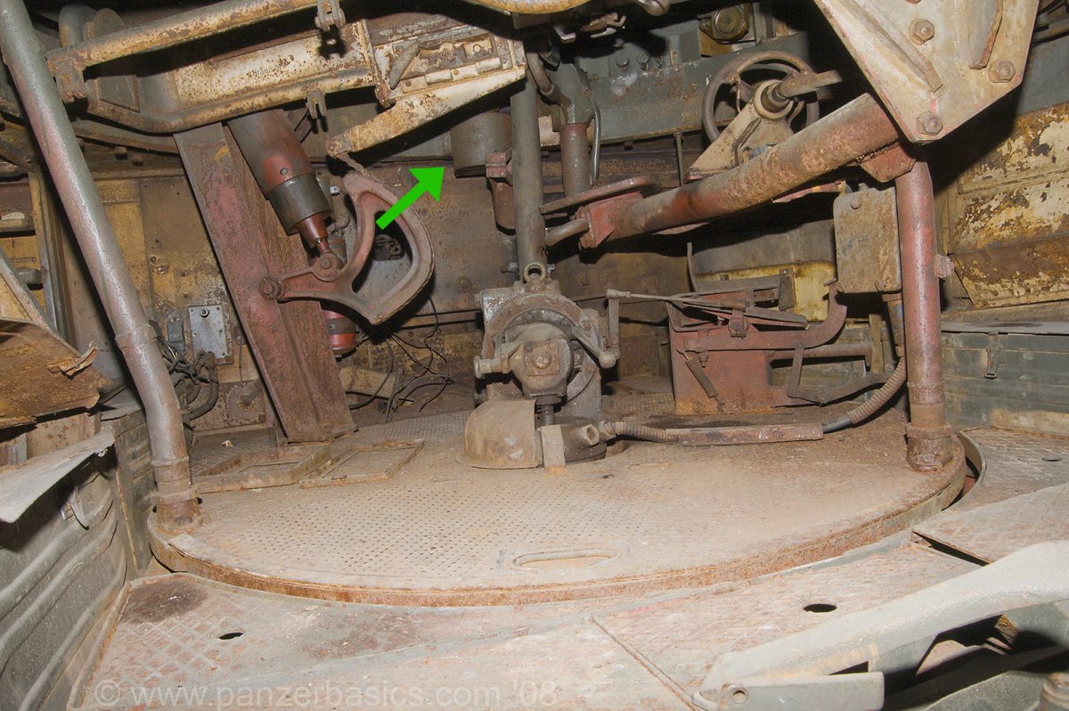 t1_int_tur-floor_1328.jpg