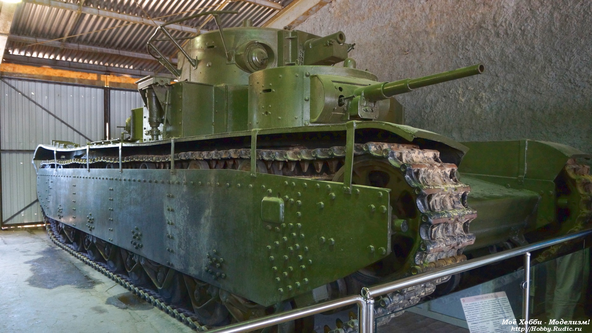 tankt-t-35-v-kubinke-1.jpg