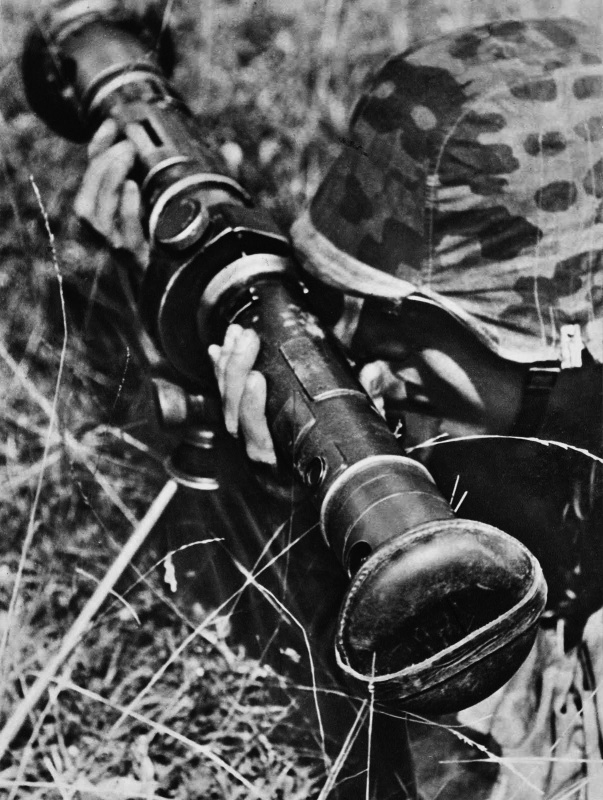 totenkopf_artillery_scope.3vzb4tllkl4wgo8w8k8s4k0s4.ejcuplo1l0oo0sk8c40s8osc4.th.jpeg