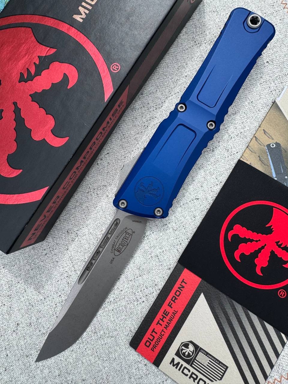 troodon blue 1.jpeg