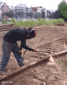 tumblr_o2rak4QZaj1rpba8go1_400.gif
