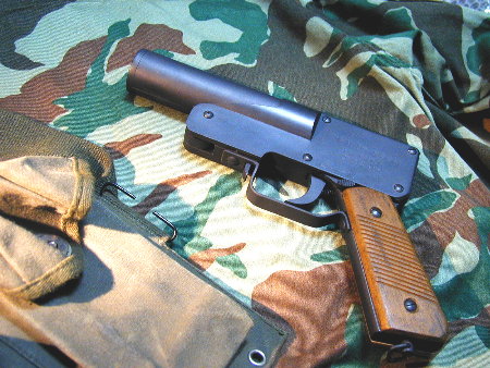 Type53FlareGun.jpg