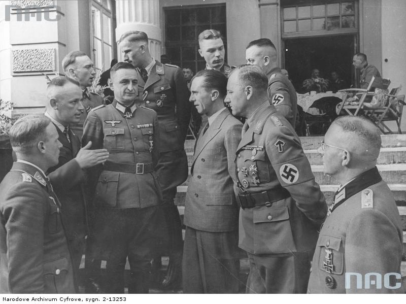 unk rkt Goebbels Lutze  %28img.audiovis.nac.gov.pl%29.jpg