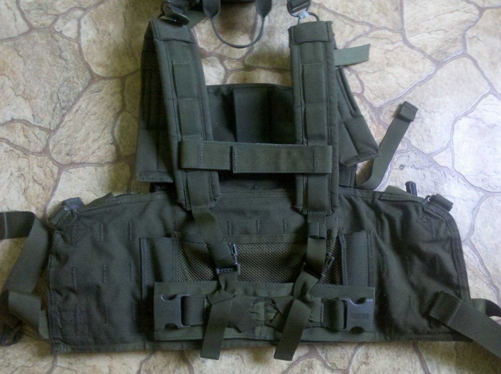 vest_back2.jpg