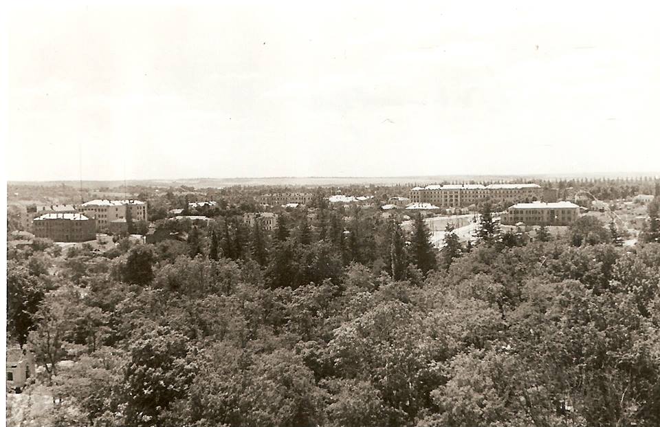 Винница, вид с довоенной парашютной вышки в парке, 1942 г. (прав).jpg