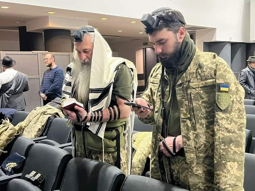 Вторжение-в-Украину-2022.jpeg