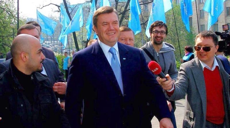 yanukovich-naem-leshenko-800x445.jpg