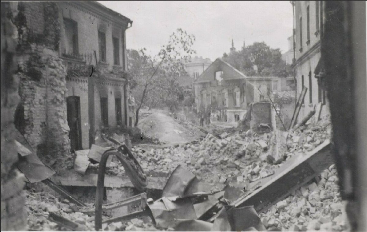 Житомир Развалины зданий (Schytomyr Ruinen Häuser) 1941-1942 г..jpg