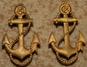 Якоря с формы ВМФ.
