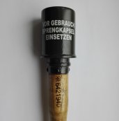 Stielhandgranate   24.