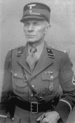 OberscharfГјhrer_60_Standarte.jpg