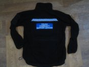 Лот №А1028 Флисовая куртка с мембраной Gore-Tex полиции Британии р.Medium (черная)