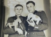 2 лейтенанта артилерист и танкист с осликом и слоном)))