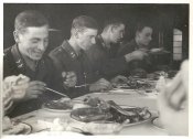 Luftwaffe Essen Hummer in Norwegen.jpg