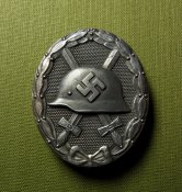 Знак За Ранение 2 степени - Moritz Hausch A.G / 127
