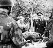 General_Eugen_Meindl,_Fallschirmjager.jpg