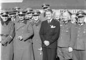PeenemГјnde,_Dornberger,_Olbricht,_Leeb,_v._Braun.jpg