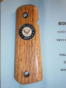 Новые накладки на рукоять пистолета "Colt 1911" (США)