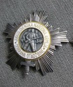 39571018-1.jpg