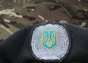 чорний берет