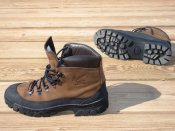 combat_hikers_side_web.jpg