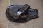 Винтажный, кожаный чехол для наручников Британской полиции. Оригинал.